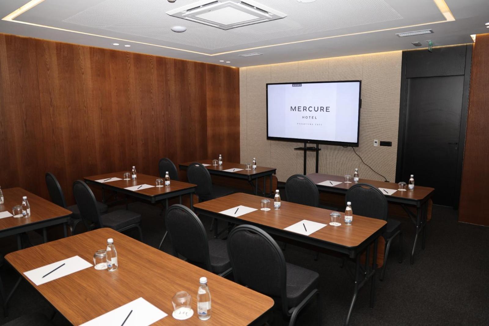 Mercure Prishtina City Πρίστινα Εξωτερικό φωτογραφία